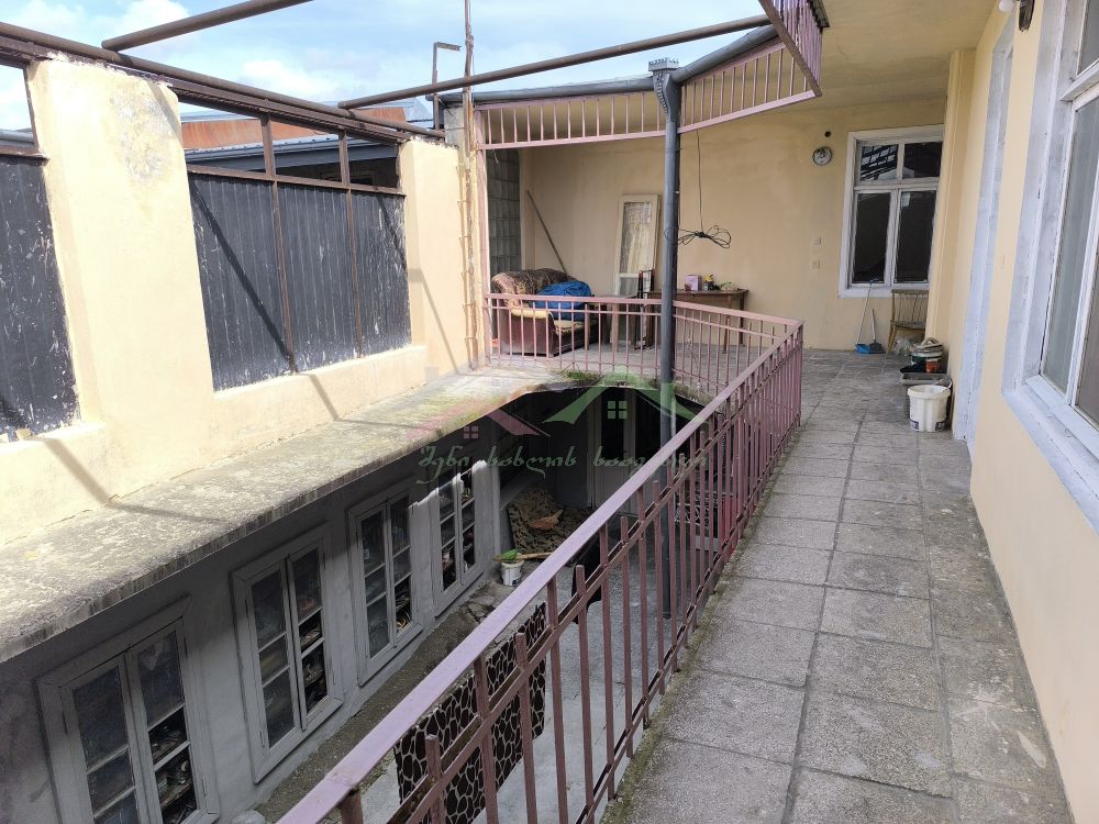 შენი სახლი